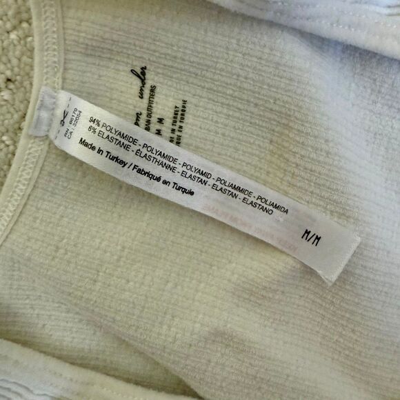 Urban Outfitters Out From Under Ribbed Elastane Demi Cut Crop Tank Tops - Lot of - Picture 8 of 14